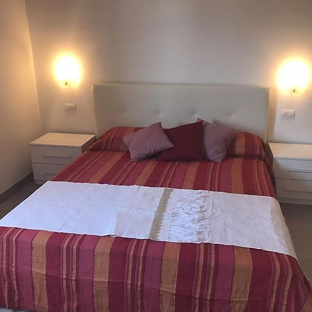 Guest House Montenegro Специя Экстерьер фото