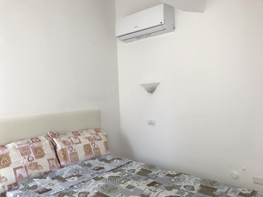 Guest House Montenegro Специя Экстерьер фото